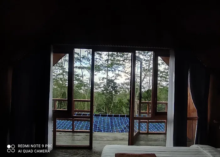 Wana Wooden House Gasthof Munduk
