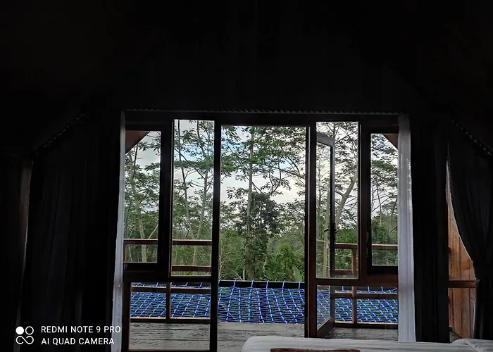 Wana Wooden House Munduk