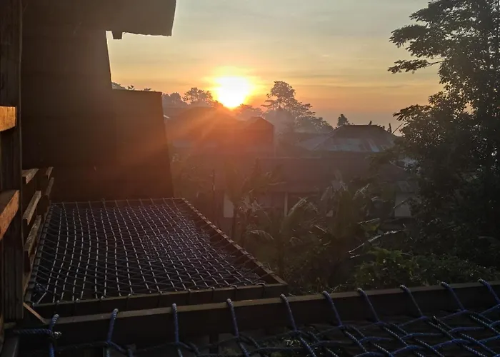 Wana Wooden House * Munduk